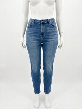 American Eagle Outfitters High-Rise Stretch Curvy “Mom Jean” Size 14 Denim